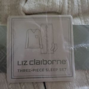 Liz Claiborne 3 piece flannel pajama set sixe 3x